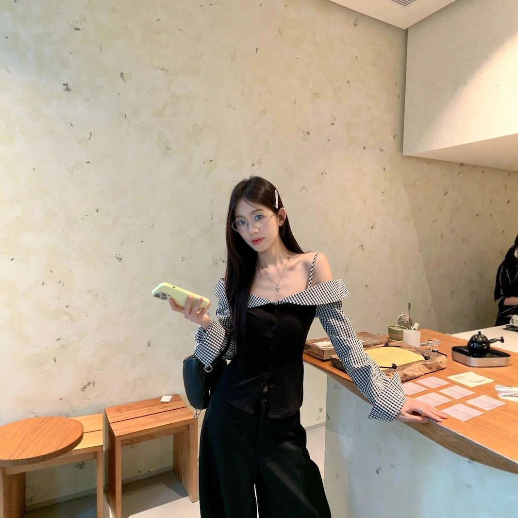 气质温柔风假两件设计格子拼接T恤女2026年新款辣妹修身百搭上衣