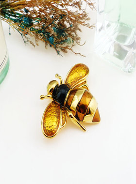 欧美外贸青岛饰品  时尚 简约 轻奢高级感铜镀金滴油胸针  D4