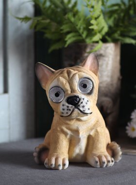 百亩家外贸可爱斗牛犬摆件眼睛能亮树脂太阳能花园庭院阳台装饰品