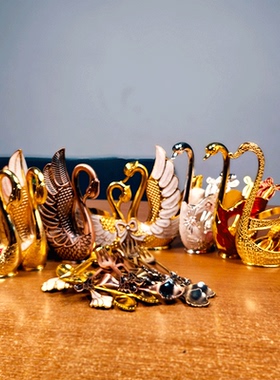 创意金属欧式天鹅水果叉收纳厨房时尚工艺餐具锌合金勺子叉子套装