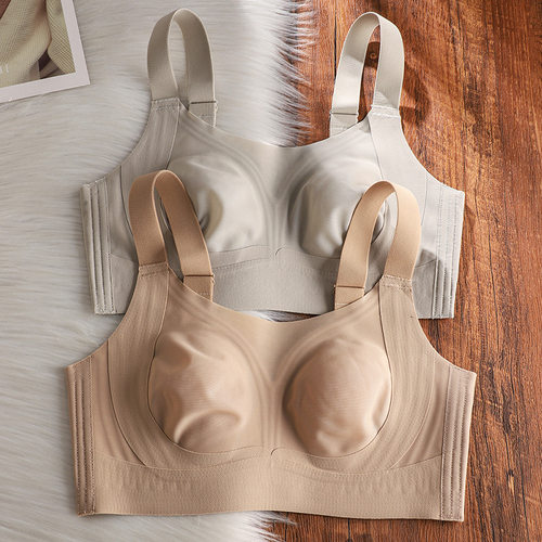粉底液大码隐形无痕内衣女大胸显小薄款收副乳防下垂兔耳杯文胸罩