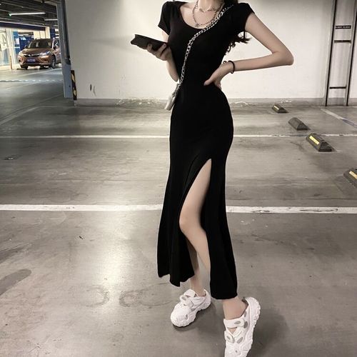 依依咔娃二号店 YYZWEHD8995