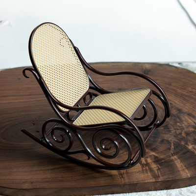 木偶元素合金加不锈钢