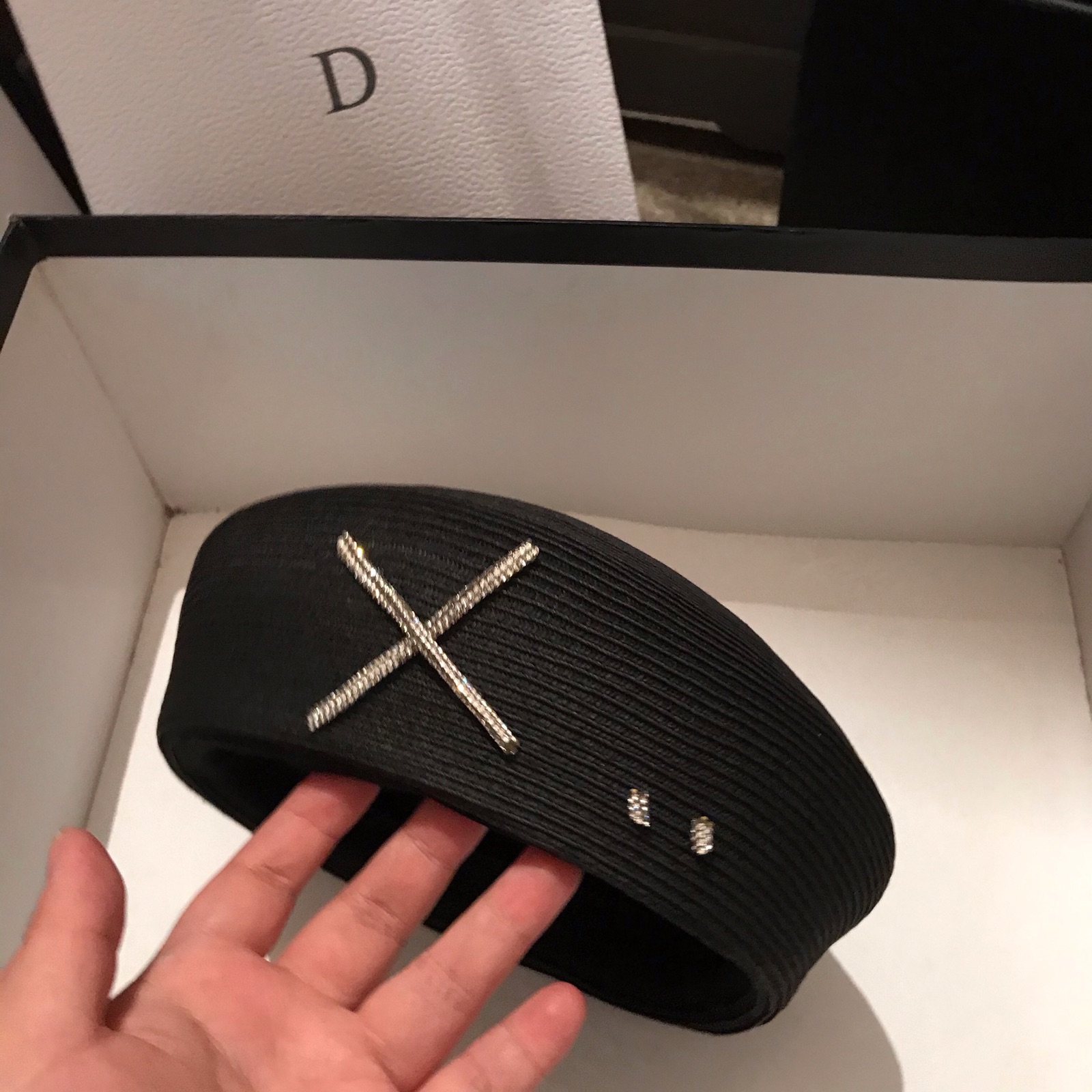 日系黑色立体造型贝雷帽潮报童帽