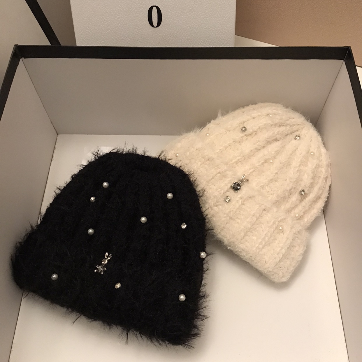 24秋冬新款毛线帽重工艺小珍珠时尚针织帽保暖御寒加厚护耳帽子冷