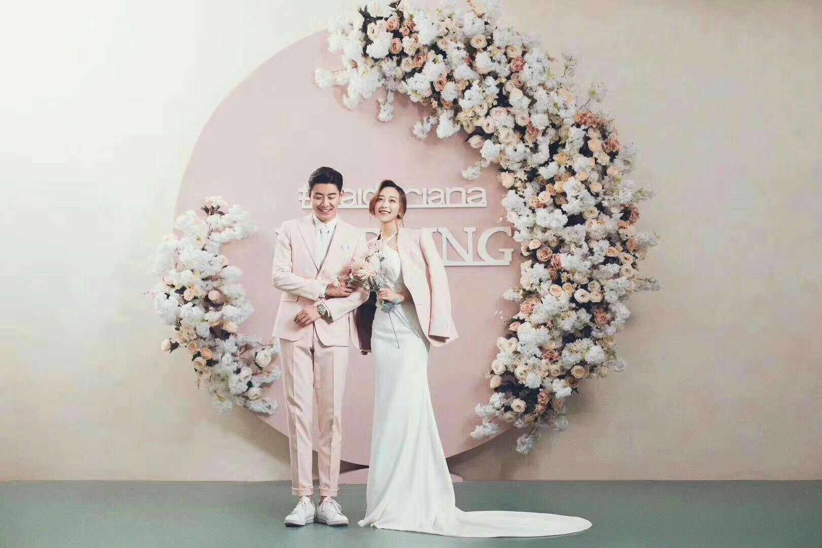 2018新款影楼婚纱实景道具制作婚纱实景摄影棚韩式实景设计装修