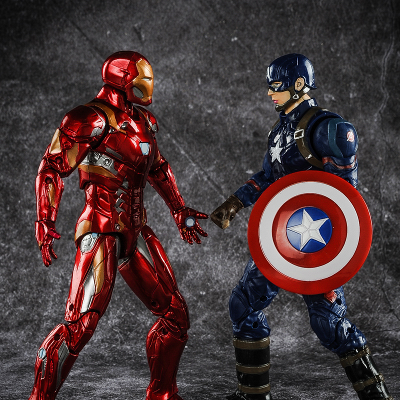 中动钢铁侠美国队长关节人偶模型