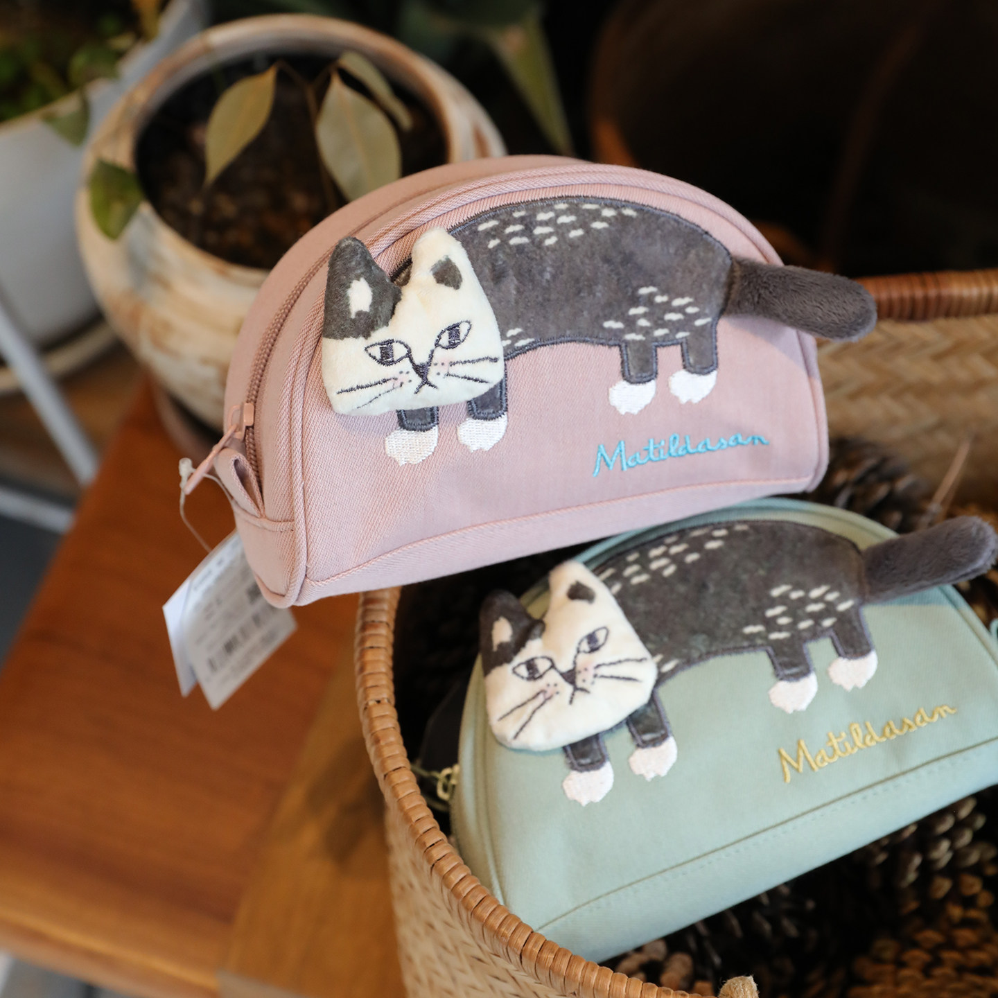 温柔的莫兰迪色系小贝壳包出口日本正品雾色零钱包收纳化妆包布艺