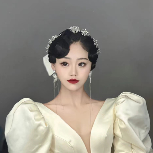 2024新款 复古简约花朵星星水钻发箍超仙森系结婚新娘婚纱礼服造型