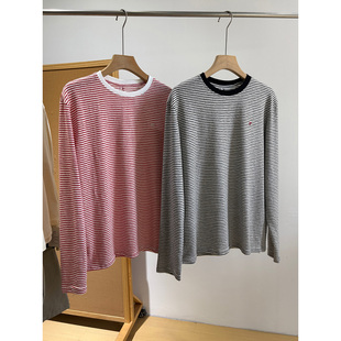 早秋新款~黑白细条纹刺绣小字母后背镂空纽扣撞色薄棉休闲长袖T恤