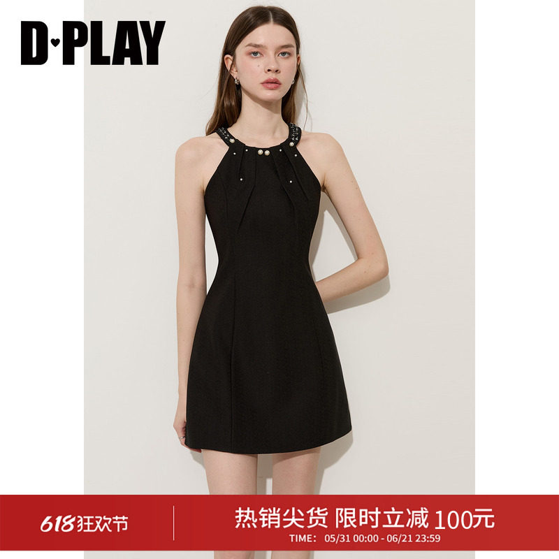 DPLAY【千金衣橱系列】黑色挂脖亮片装饰连衣裙2026夏季新款女