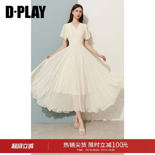 DPLAY白色V领飞飞袖收腰连衣裙法式大摆裙2026夏季新款女裙子
