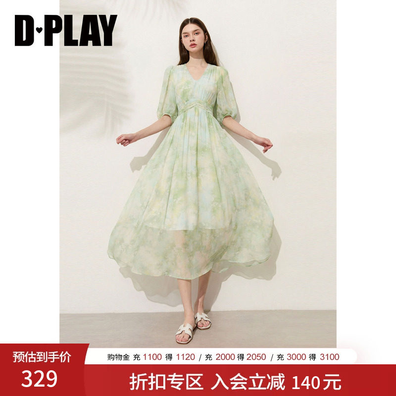 DPLAY2026夏季绿色印花长裙V领拼接收腰短袖连衣裙长裙女