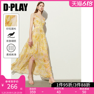 DPLAY2024年夏度假风黄色印花V领腰部镂空雪纺吊带连衣裙长裙