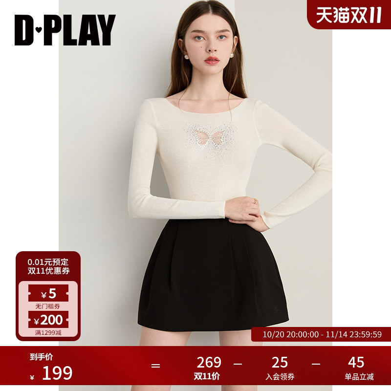 DPLAY2025秋季新款白色一字肩蝴蝶镂空针织打底衫露肩显瘦上衣