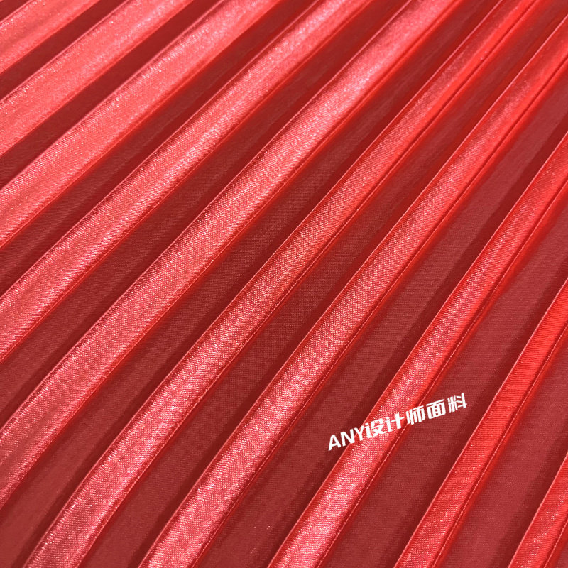 大红色亮面柔软百褶布料 风琴褶皱影视戏服制服婚庆服设计师面料