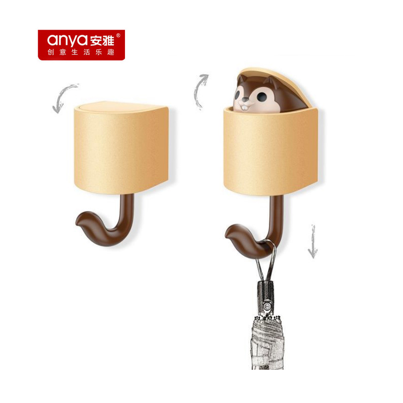 松鼠挂钩创意可爱钥匙粘胶门口玄关免打孔置物架门后墙壁粘钩