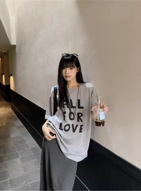 慵懒风灰色字母印花短袖T恤女春季2026新款韩版宽松中长款上衣ins
