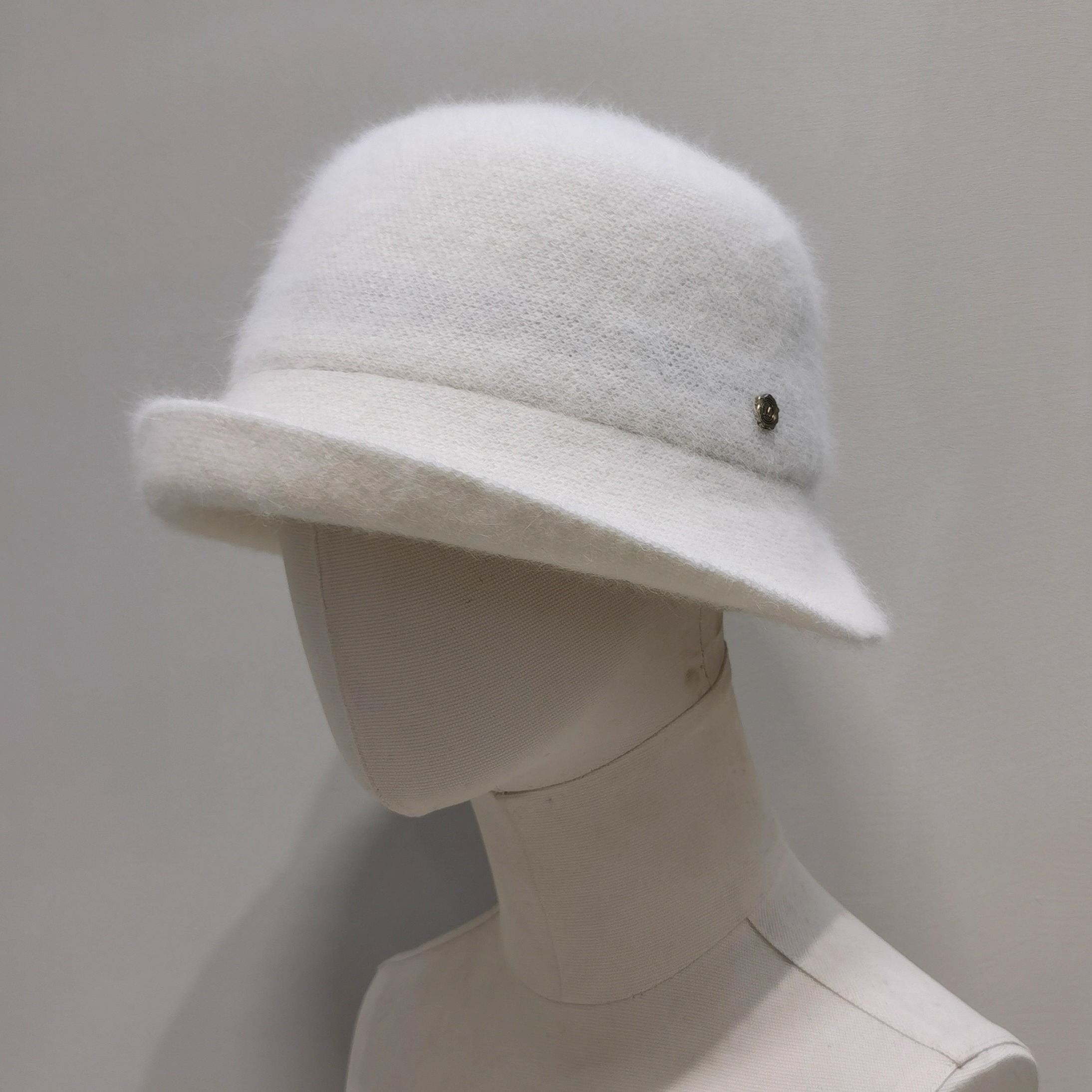 新款女小香风兔毛渔夫帽女时尚M标卷边盆帽秋冬新款逛街保暖帽子