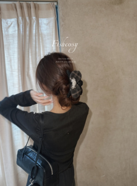 Fishcosy 韩国新品 /复古格子蝴蝶结 手工钉珠花朵发抓 温暖感夹