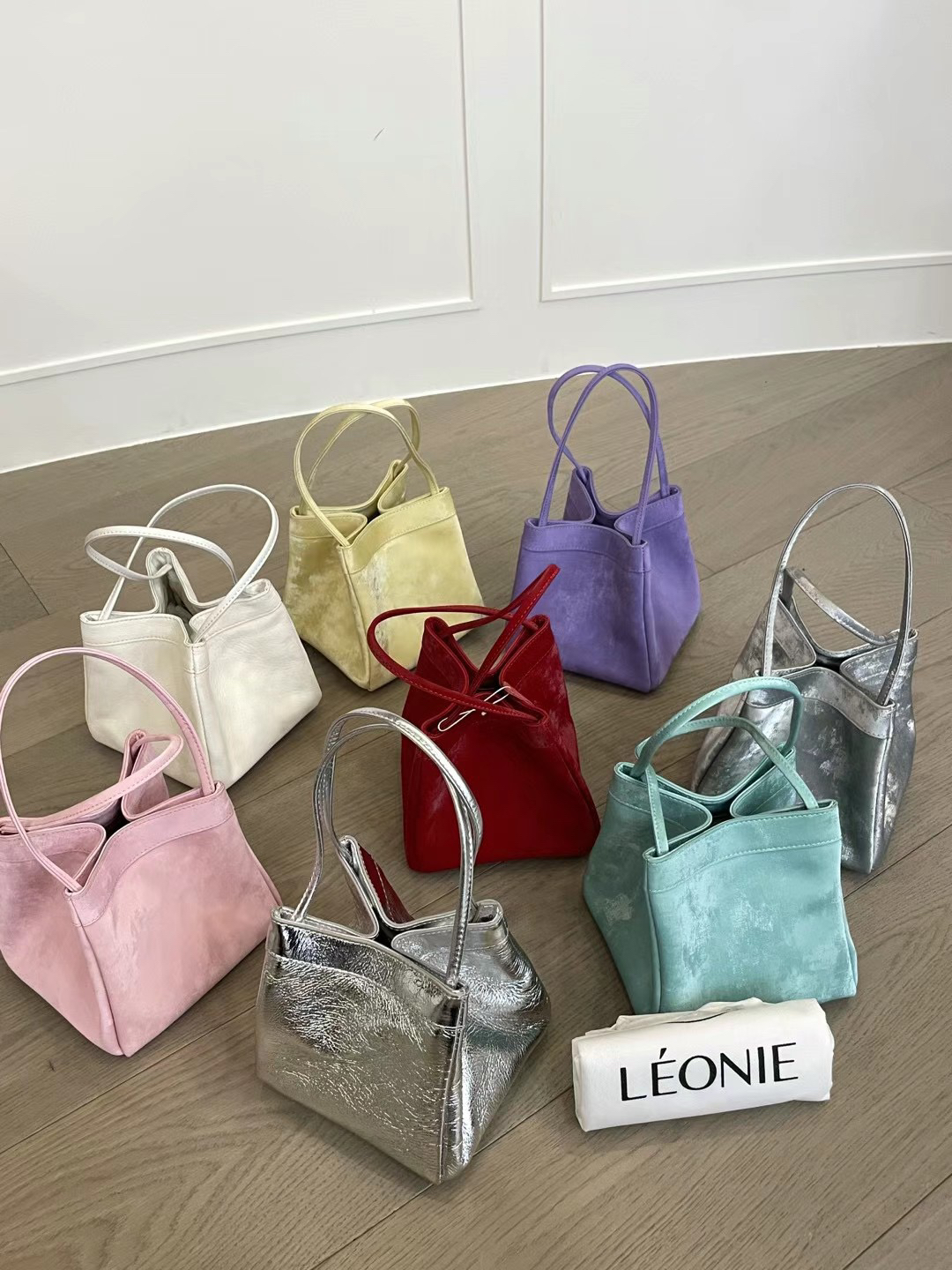 韩国东大门代购女包LEONIE高级感