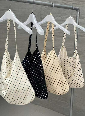 韩国东大门代购trou春季新款波点款布包休闲简约女包ins小众洋气