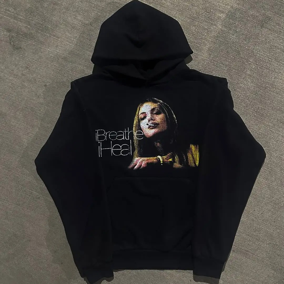 Retro graphic print sweatshirt fashionable loose hoodie