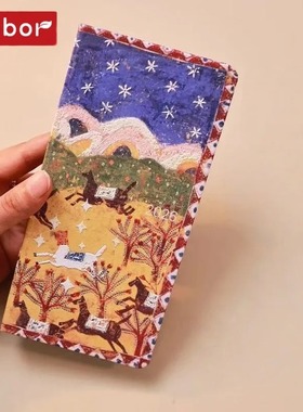 2026 Weekly Planner, small pocket-sized, 78g gold paper.