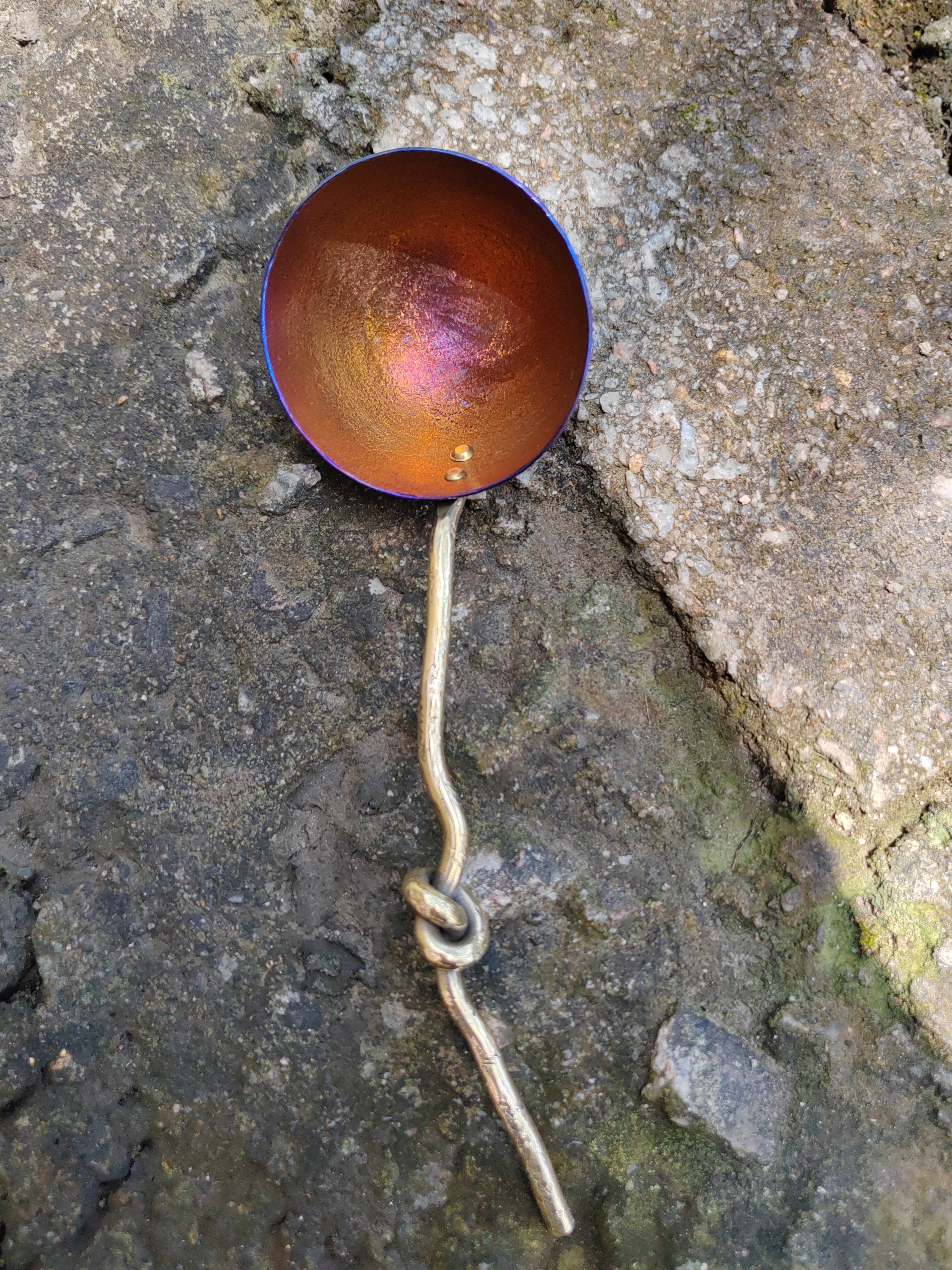 手工制作锤纹纯钛勺 烧色烧蓝咖啡豆勺 量勺 黄铜柄绳结钛勺