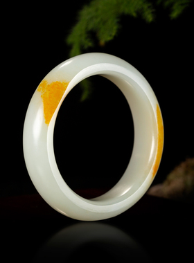 天然新疆和田玉洒金皮白玉籽玉手镯内径56mm 77克