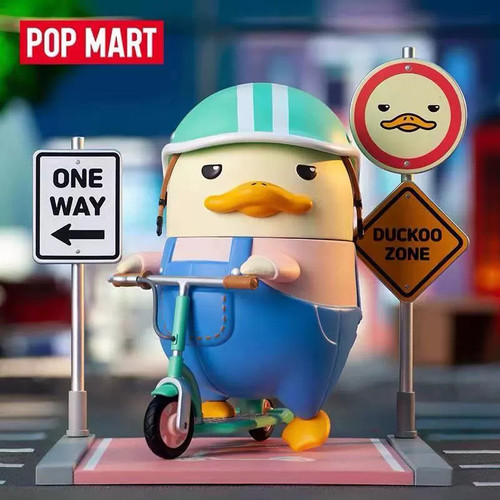POPMART泡泡玛特 DUCKOO滑板车YA鸭子潮玩创意送礼物正版大号手办