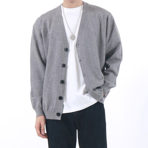 灰色开衫落肩长袖毛衣外套