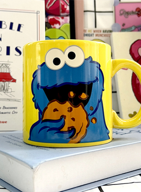 外贸原单可爱卡通芝麻街饼干怪兽甜饼怪黄色马克杯水杯周边礼物