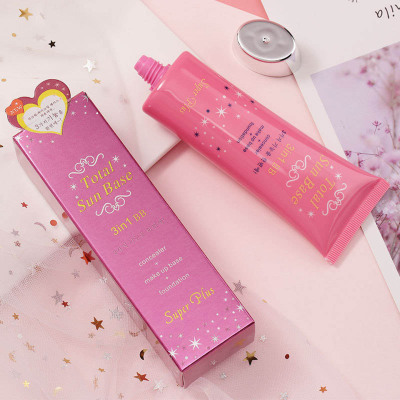 多功能三合一提亮肤色遮瑕BB霜