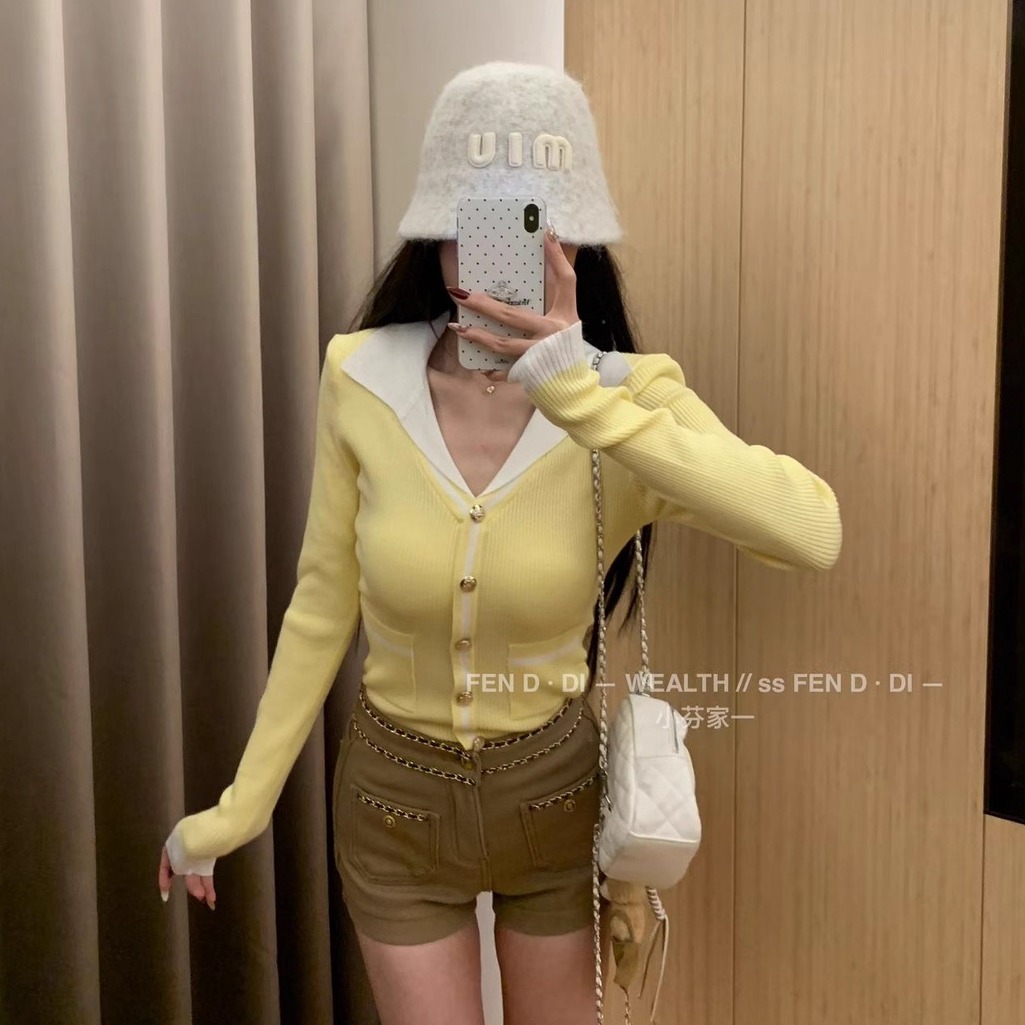 现货~小芬家FEN家秋冬富家千金小香风撞色翻领金扣针织衫垫肩显瘦