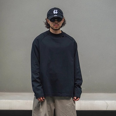 SEVENMF巴黎风破洞插肩长袖