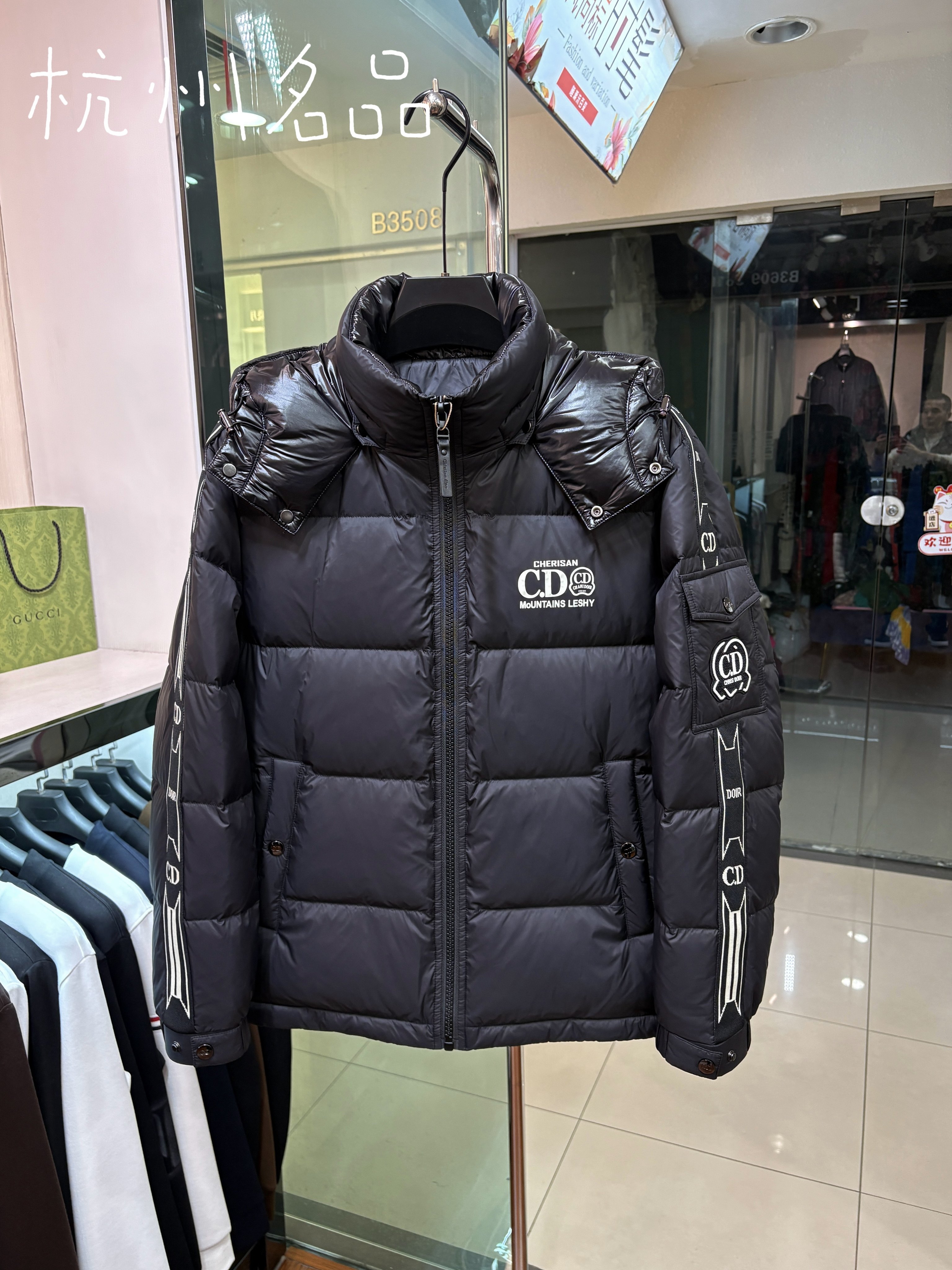 冬季男士保暖连帽白鸭绒羽绒服