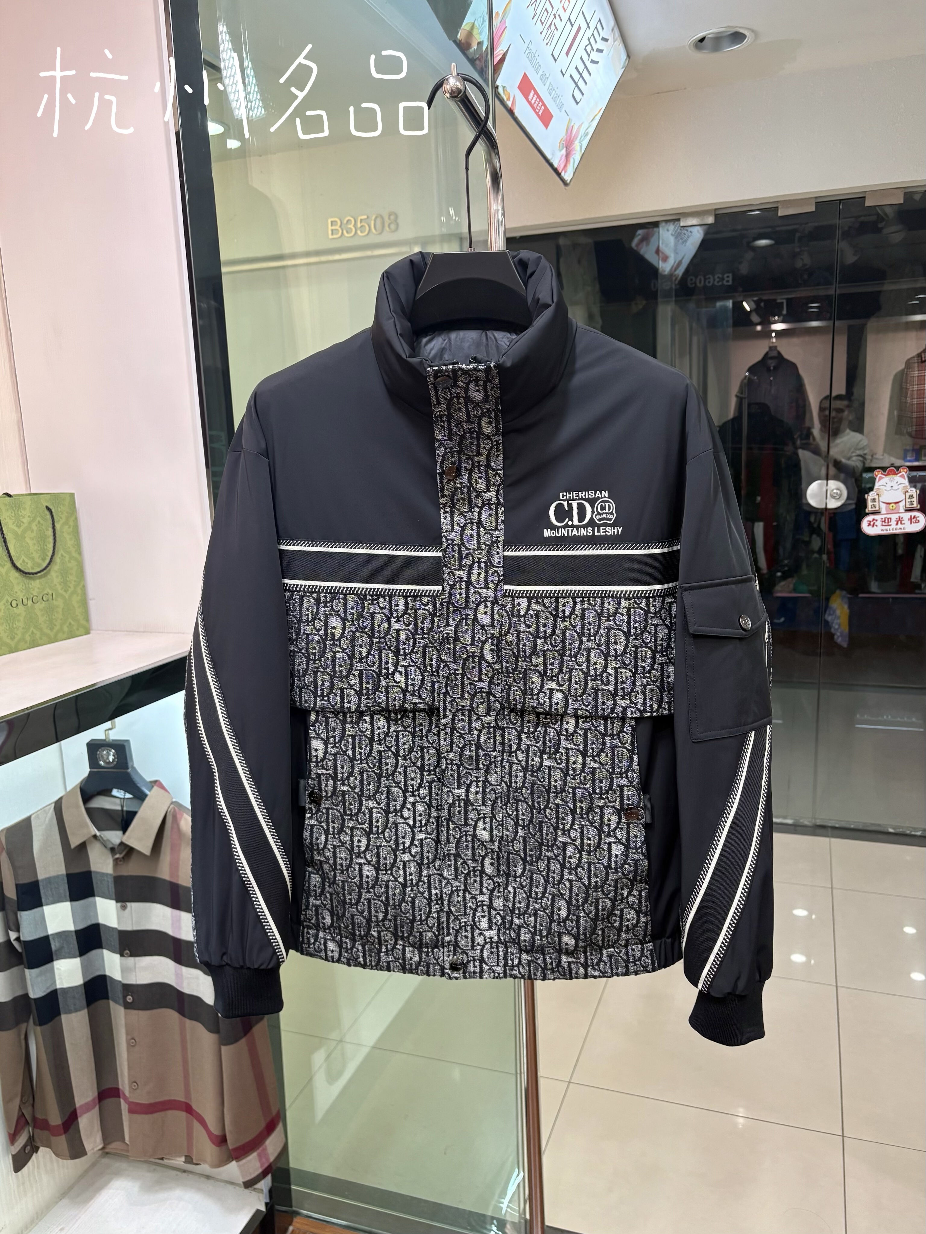 鹅绒服宽松加厚保暖外套男士