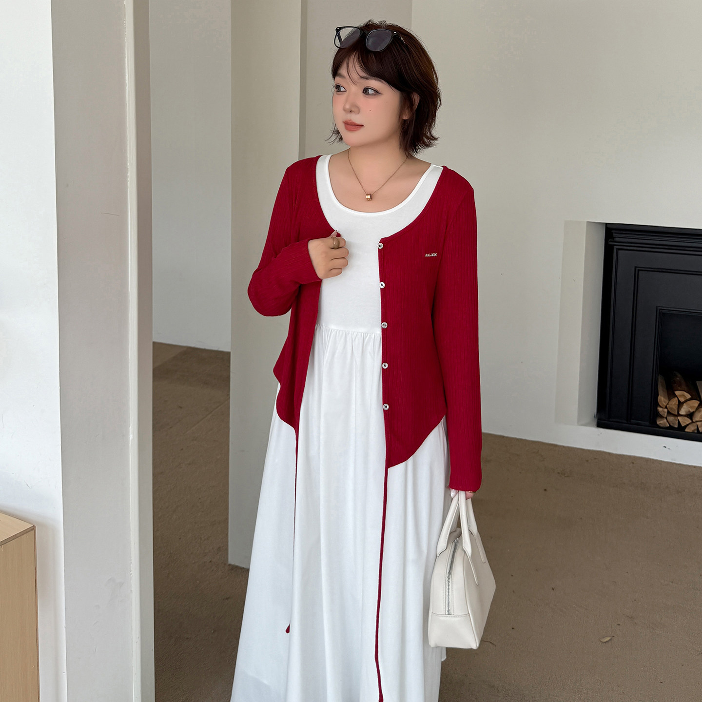 胖mm温柔风大码套装女2026春季新品百搭开衫白色背心长裙两件套,女装/女士精品,大码套装,淘宝优惠券,粉丝福利购,淘宝优惠卷