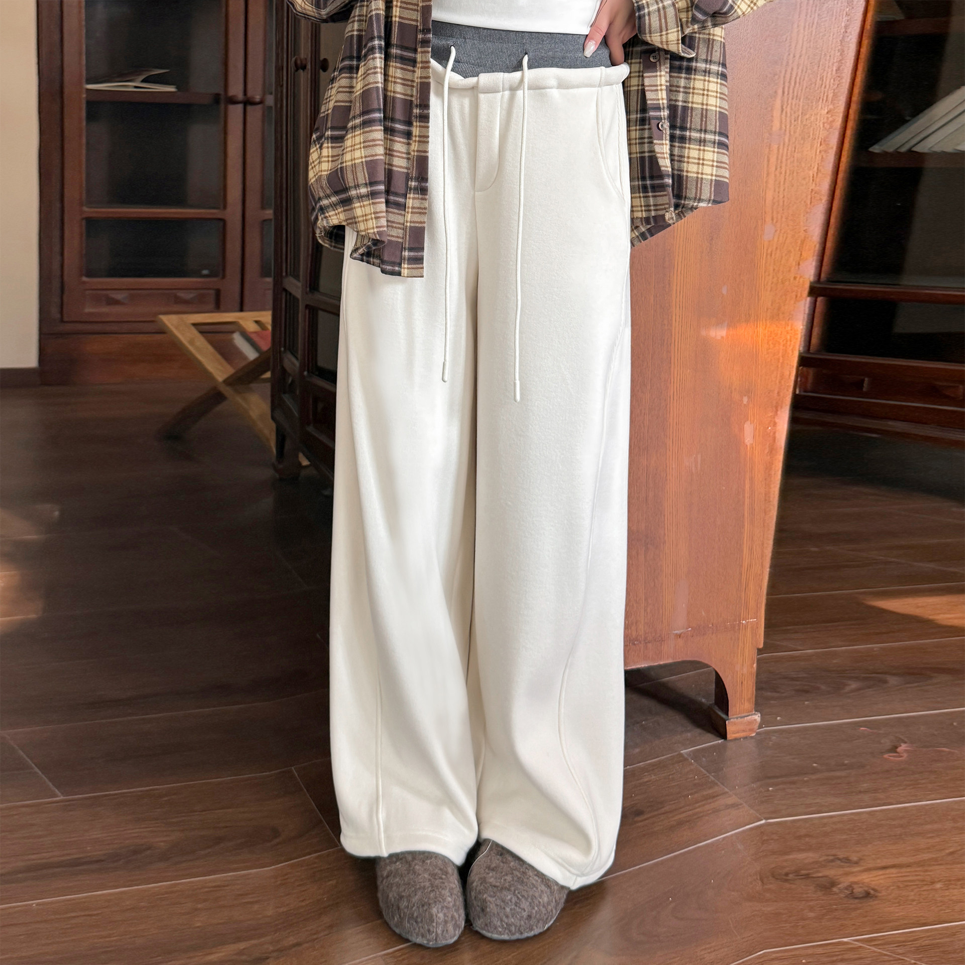 200斤大码慵懒风阔腿裤女2026春季新品显瘦抽绳弯刀裤宽松休闲裤,女装/女士精品,大码裤装,淘宝优惠券,粉丝福利购,淘宝优惠卷