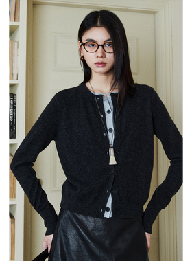 MRS Studios 康赛妮X德国扬子Biella 10羊绒90羊毛假两件叠穿开衫