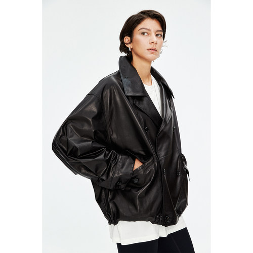 小羊皮时髦复古双排扣短款皮夹克