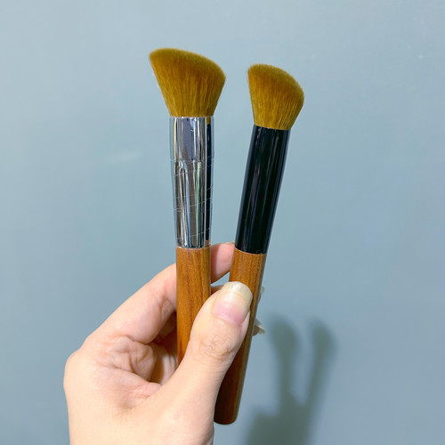 纤维毛版小推子  腮红膏刷 XT02