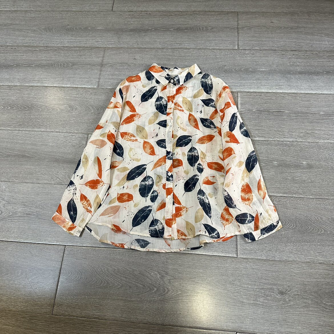 苎嘛树叶印花衬衫宽松薄款碎花长袖衬衣
