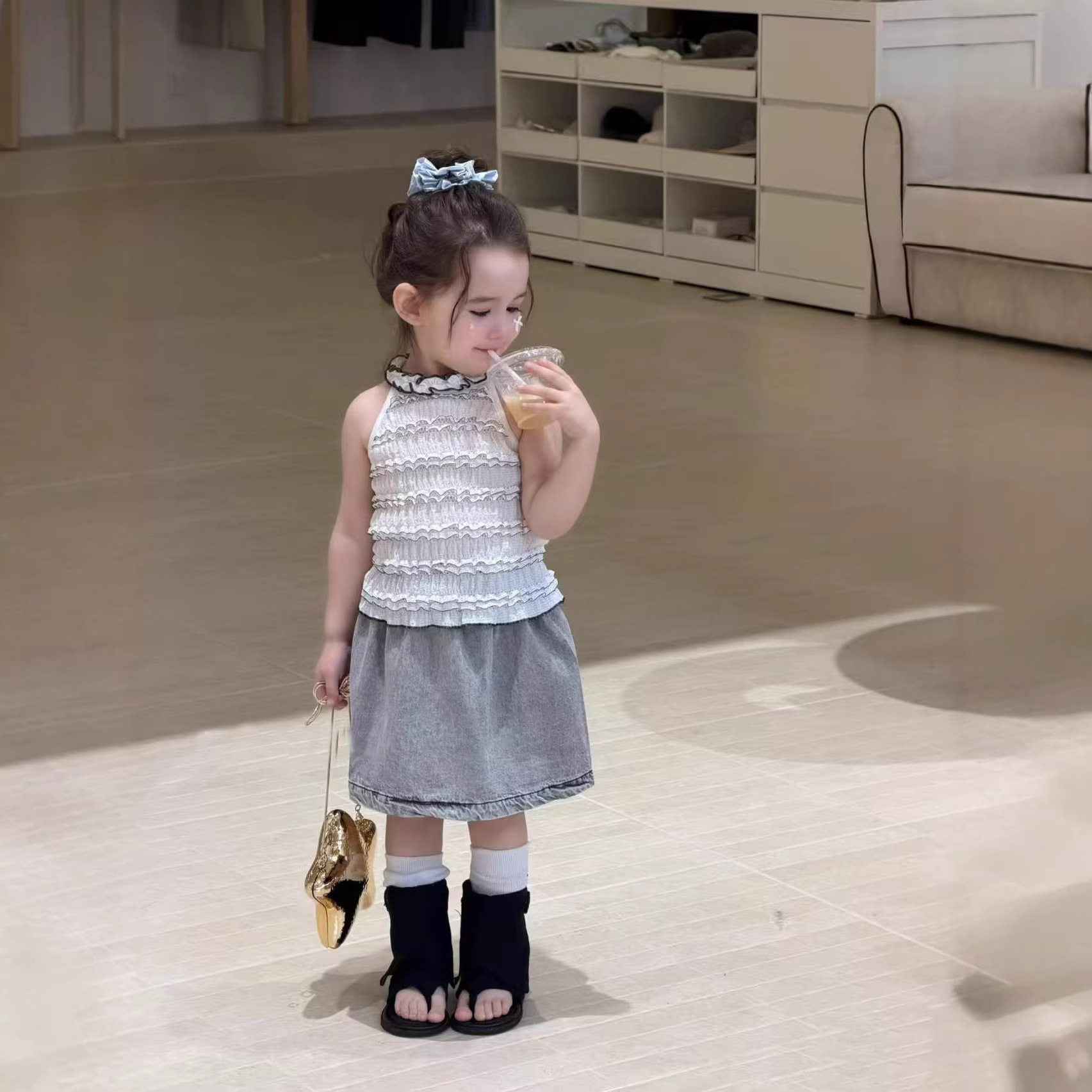 女童套装夏季2026新款洋气儿童韩版女宝宝时尚挂脖背心牛仔半身裙