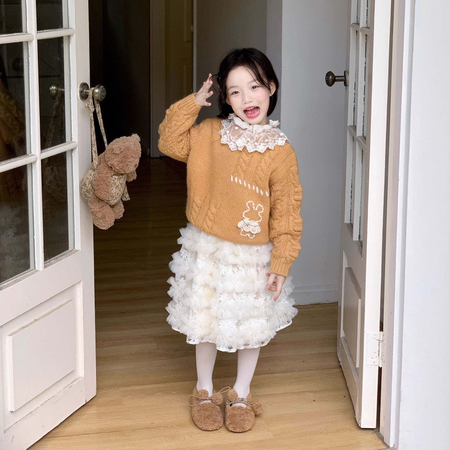 女童套装2025秋冬新款儿童洋气针织开衫T恤半身裙三件套女宝冬装