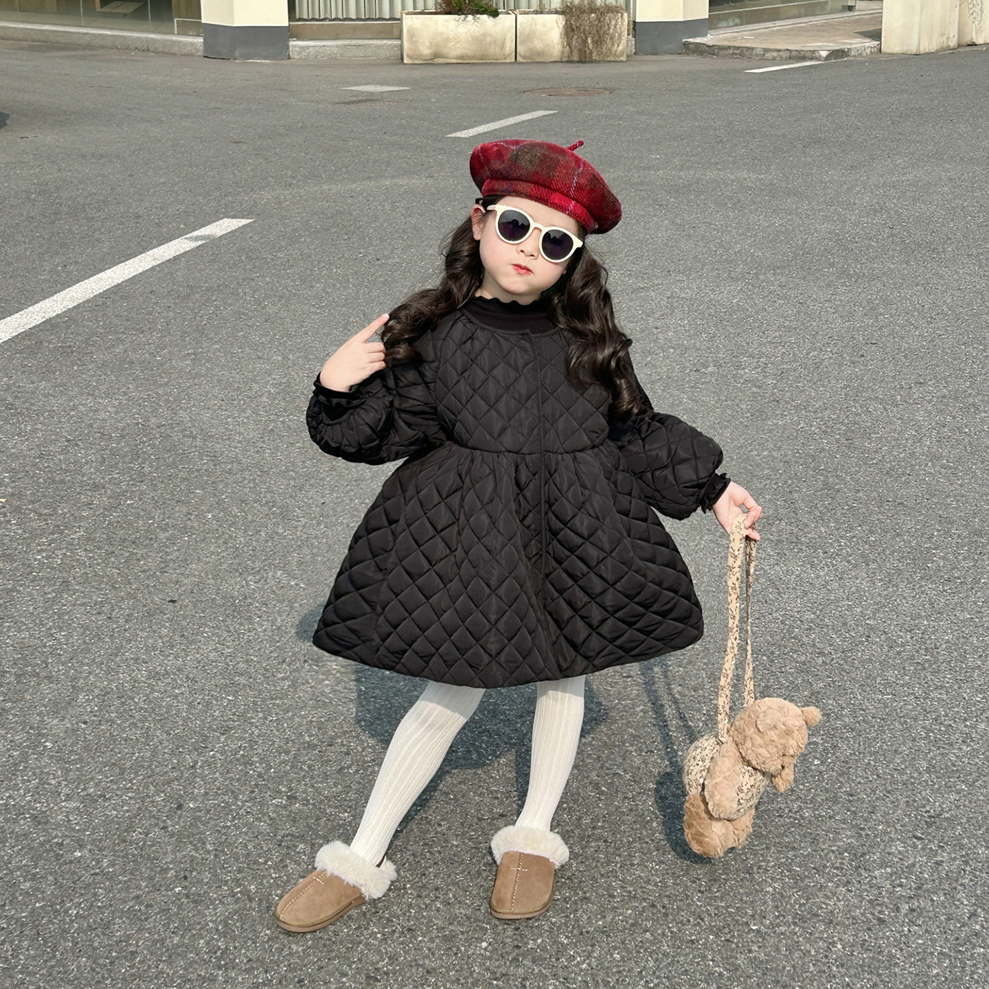 女童黑色菱格纹棉服连衣裙