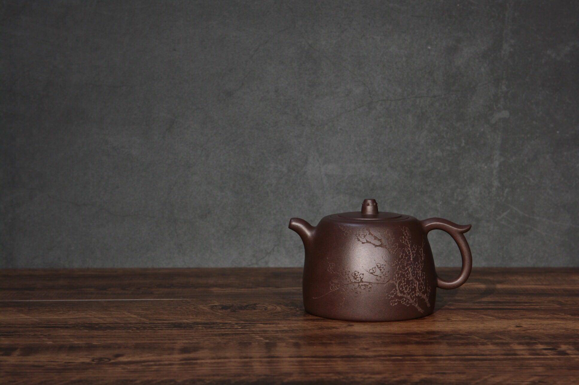 拙雅堂 冯宇 黑星土 宝铎 友石 国工张晔刻绘 全手工紫砂壶 300c