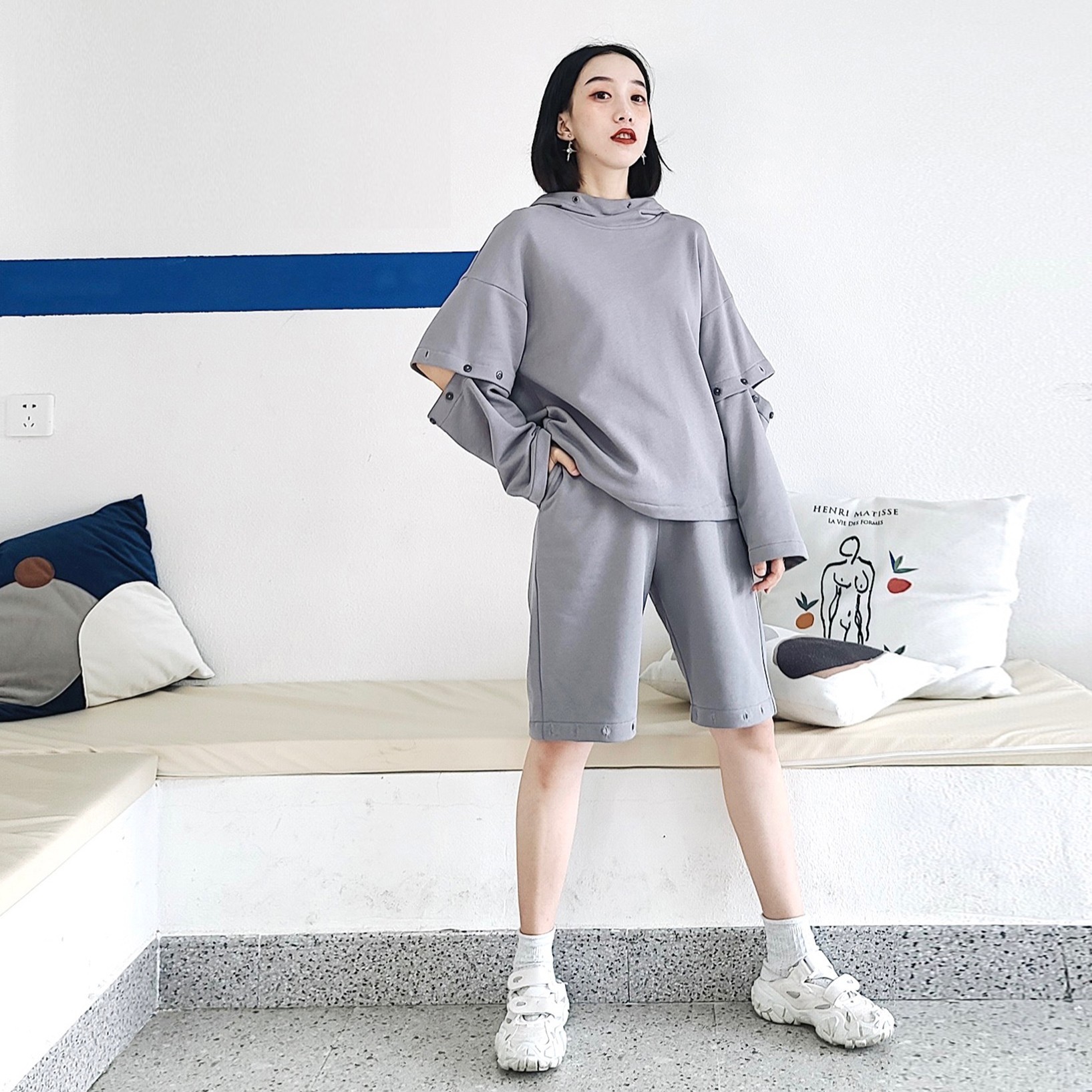 机械师可破洞十项全能卫衣