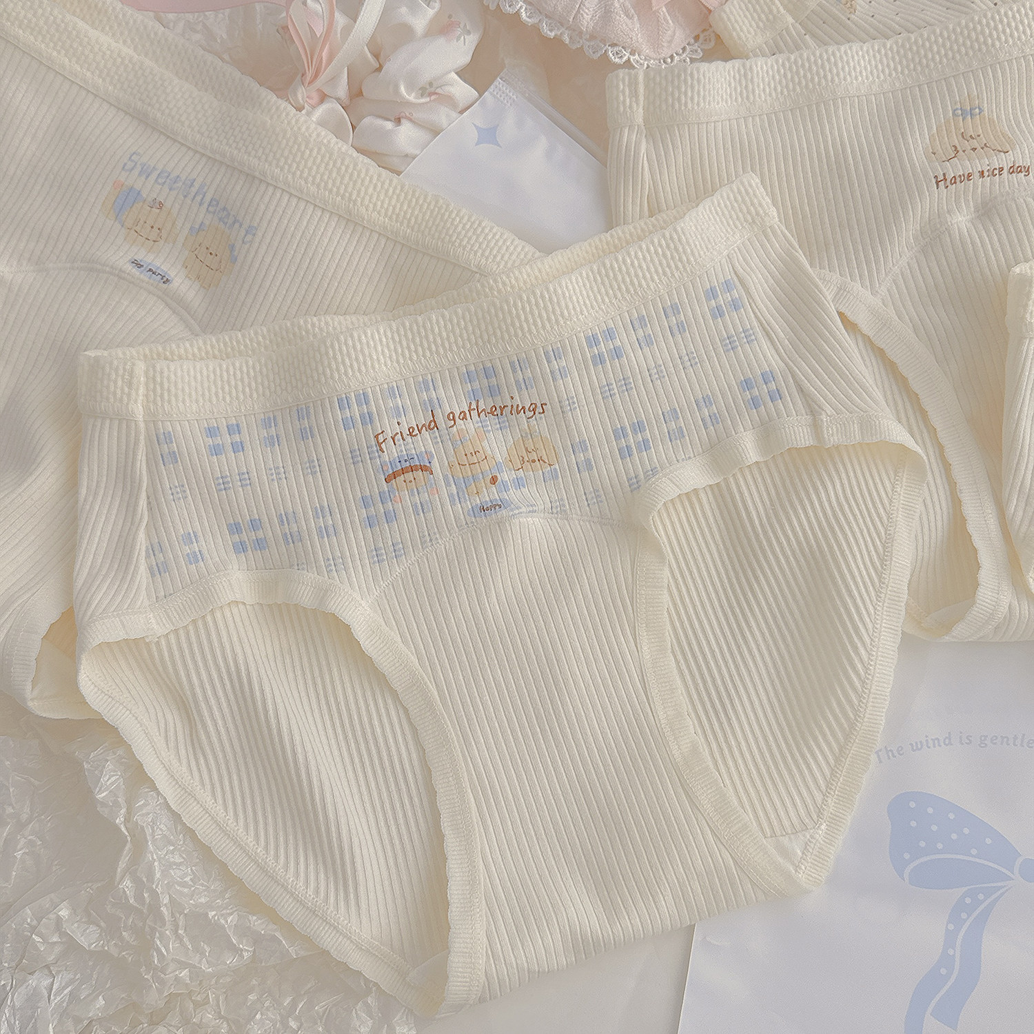 派对小狗~可爱纯棉内裤女加长裆三角裤7A抑菌螺纹棉甜美特价,女士内衣/男士内衣/家居服,女三角裤,淘宝优惠券,粉丝福利购,淘宝优惠卷